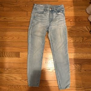 American Eagle High Rise Jegging